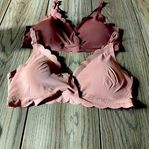 New without tags Danskin bras